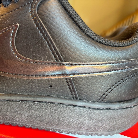 Nike COURT/VISION LOW Triple Black Women’s Sneakers in Size 9M BNIB - Picture 4 of 15